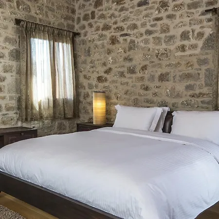 Elafos Hotel Elliniko (Arcadia)