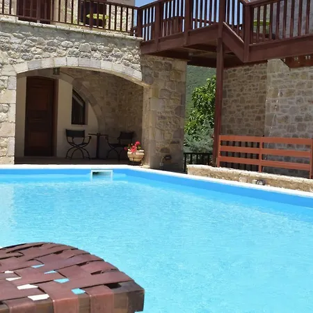 Elafos Hotel 3*