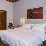 Elafos 3* Ellinikón