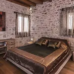 Elafos 3* Ellinikón