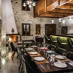 Hotel Elafos Ellinikón