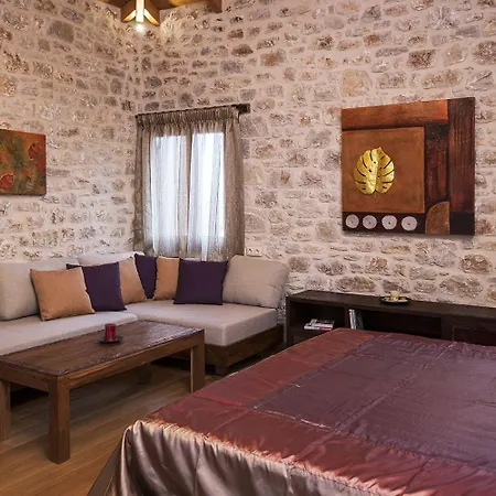 Elafos Ξενοδοχείο