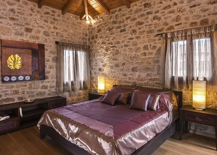 Elafos 3* Ellinikón