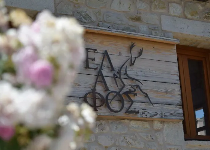 Elafos 3* Ellinikón